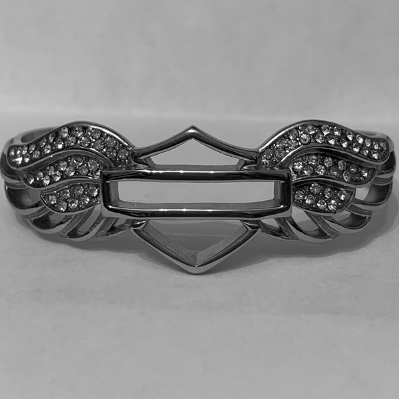 Harley-Davidson Jewelry - - Limited! 🔥Harley Wing Bracelet